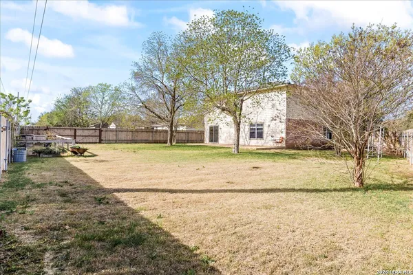 $400,000 | 116 Devons, Buda, TX 78610