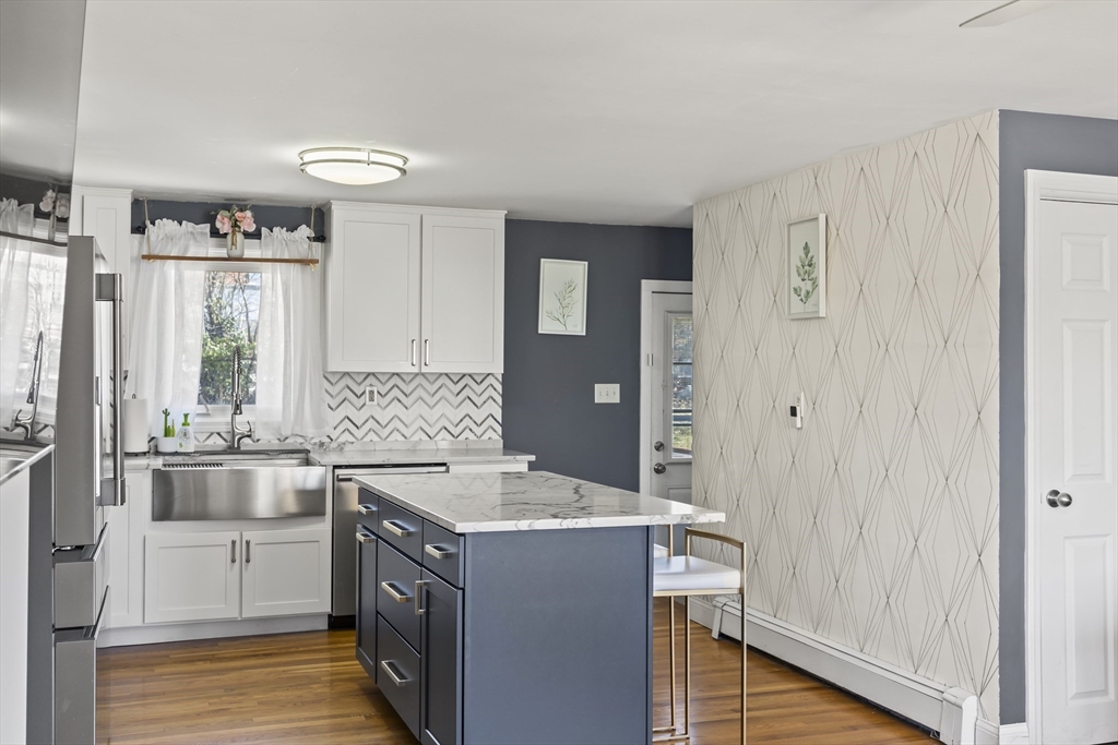 69 Amherst Road Braintree, MA 02184 - Photo 7 of 30 Gallery Image 7