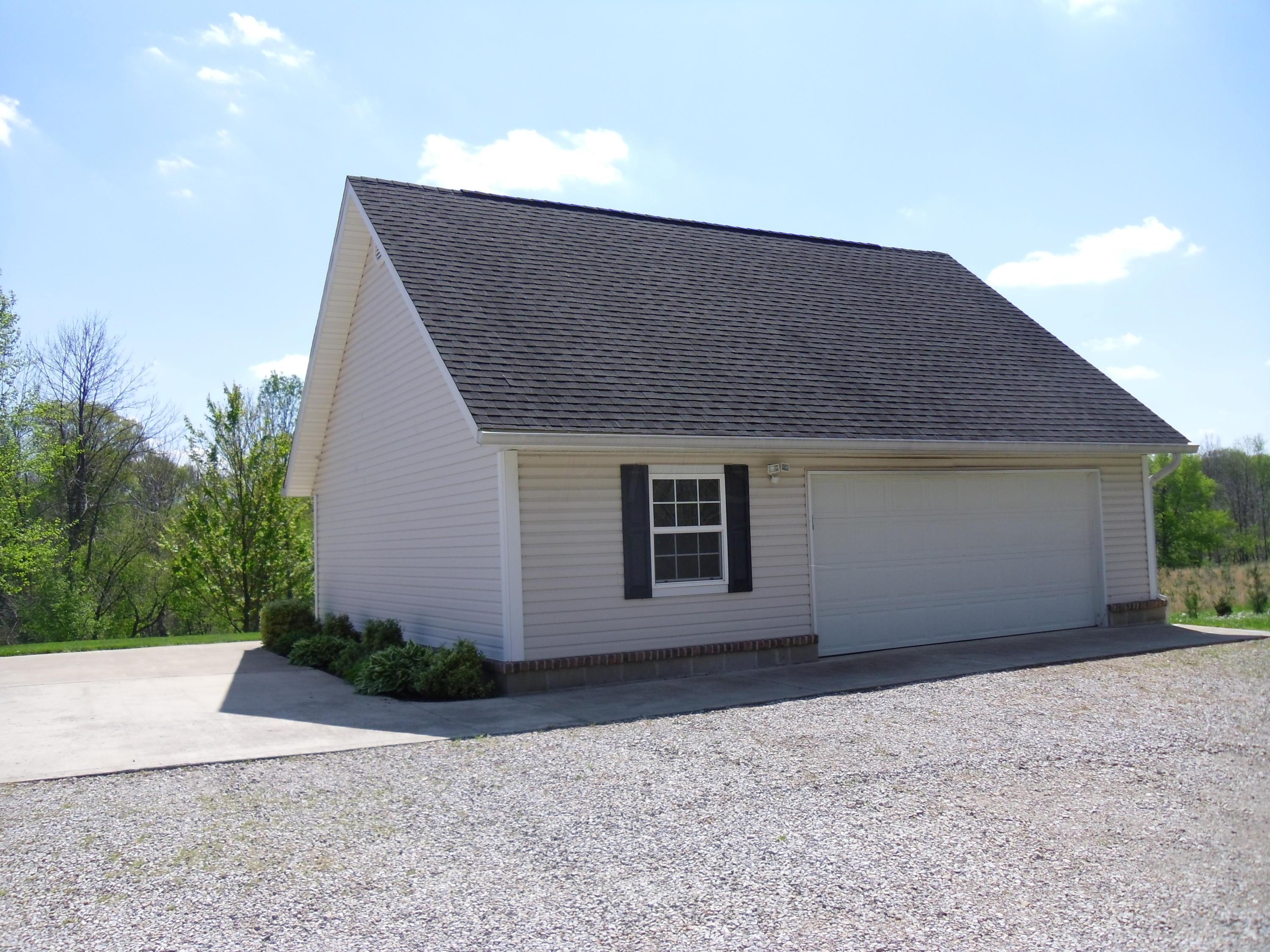 8069 Trimmer Road Circleville, OH 43113 - Photo 10 of 58 Gallery Image 10