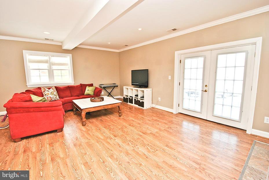 1717 Singer Road Joppa, MD 21085 - Photo 14 of 26 Family Room