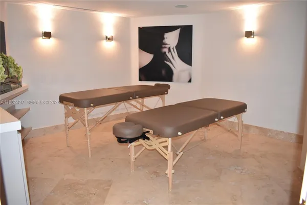 $6,000 | 17555 Collins Avenue, Unit 406, Sunny Isles Beach, FL 33160