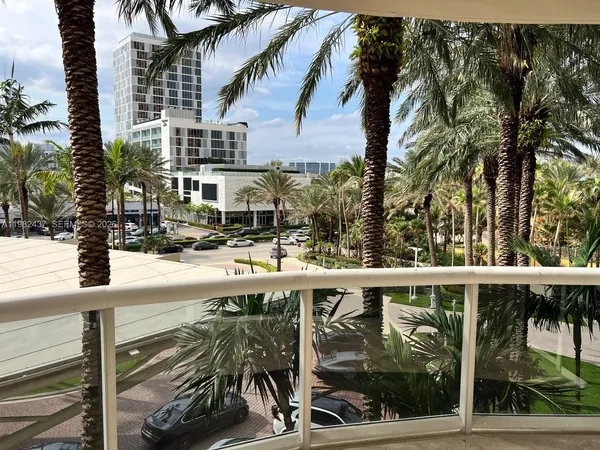 $6,000 | 17555 Collins Avenue, Unit 406, Sunny Isles Beach, FL 33160