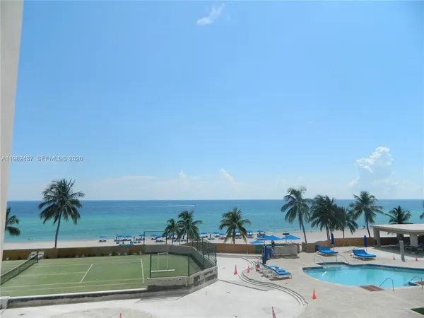 $6,000 | 17555 Collins Avenue, Unit 406, Sunny Isles Beach, FL 33160