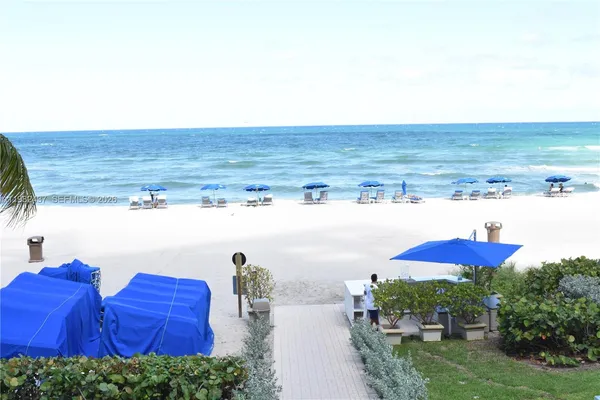 $6,000 | 17555 Collins Avenue, Unit 406, Sunny Isles Beach, FL 33160