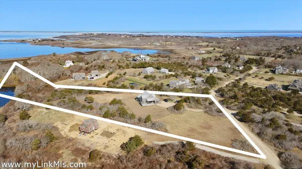 $4,399,000 | 13 Eat Fire Spring Road, Nantucket, MA 02554
