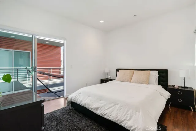 $1,100,000 | 2222 1/2 Strata Lane, Eagle Rock, CA 90041
