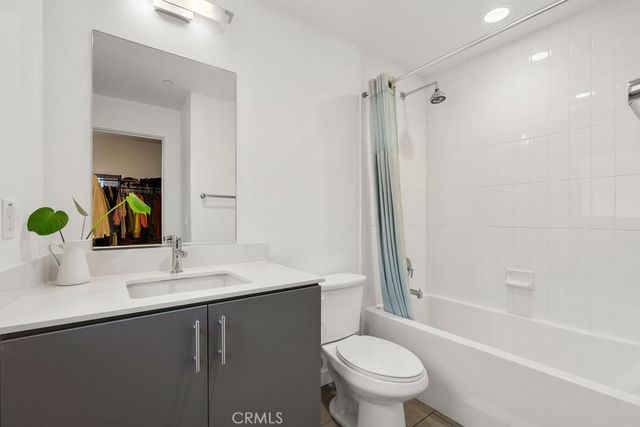 $1,049,000 | 2222 1/2 Strata Lane, Eagle Rock, CA 90041