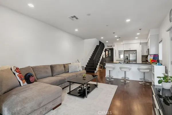 $959,000 | 2222 1/2 Strata Lane, Eagle Rock, CA 90041