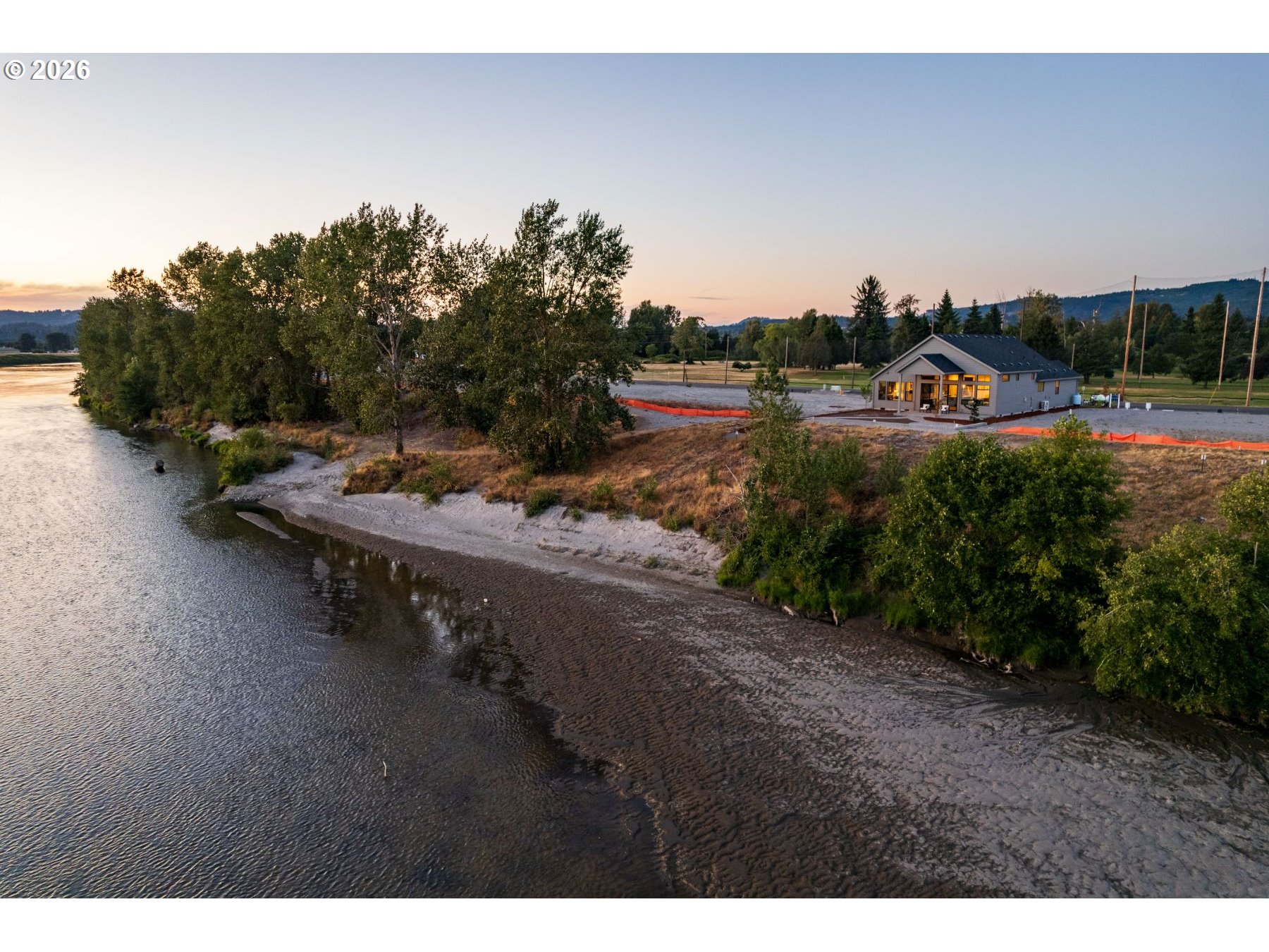 2072 South River Road Kelso, WA 98626 - Photo 12 of 20