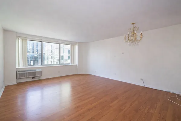 $3,100 | 211 East Ohio Street, Unit 2821, Chicago, IL 60611
