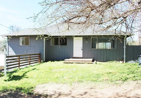 $215,000 | 4083 Frye Avenue, Clearlake, CA 95422