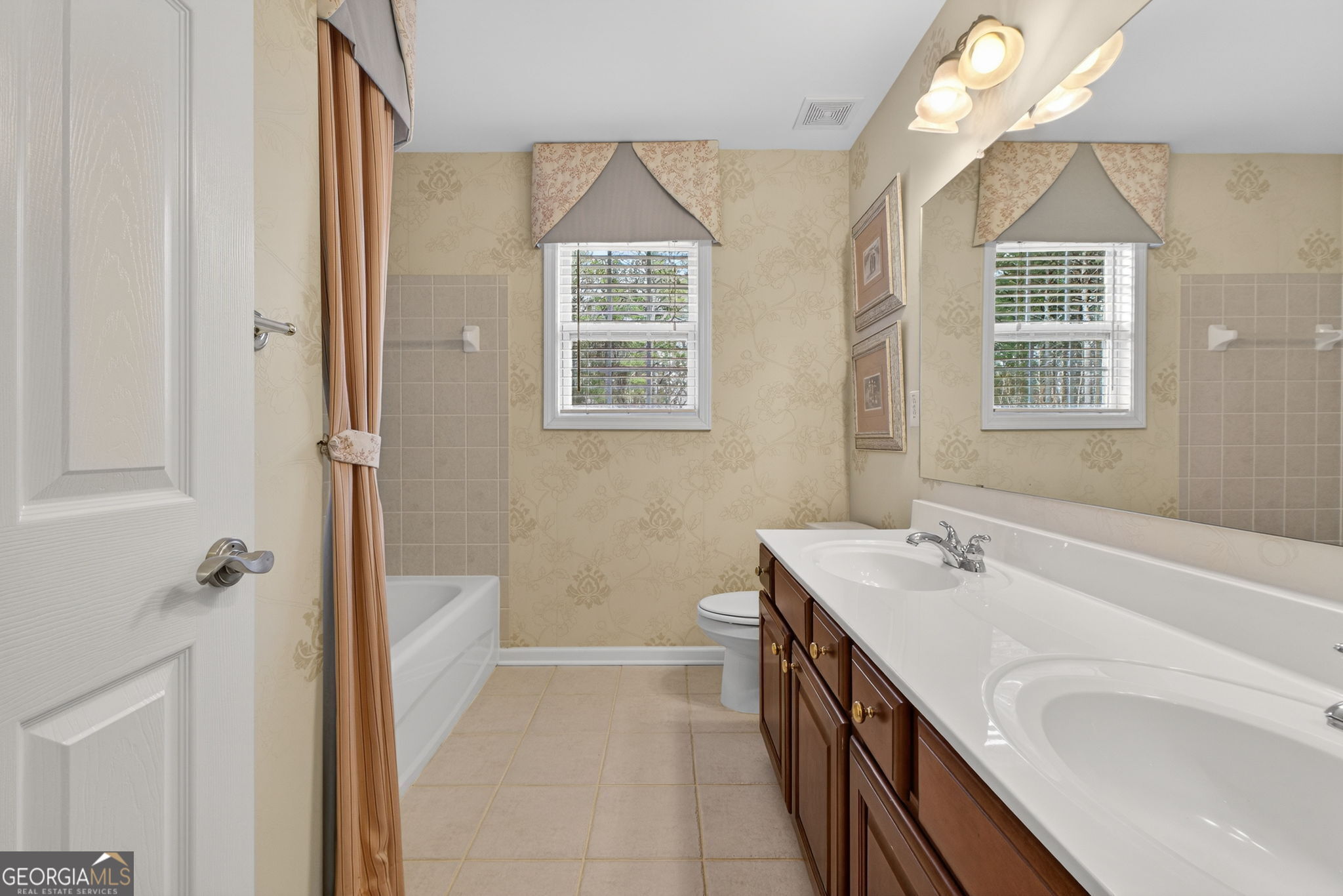 1316 Darian Lane Locust Grove, GA 30248 - Photo 20 of 36