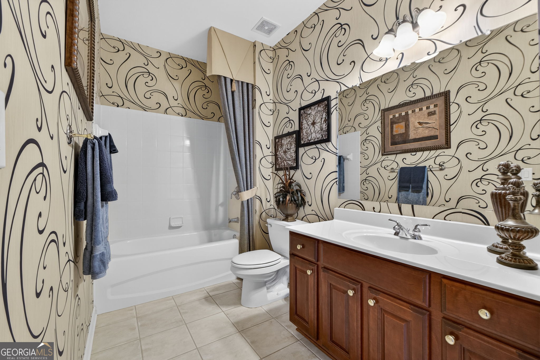 1316 Darian Lane Locust Grove, GA 30248 - Photo 10 of 36