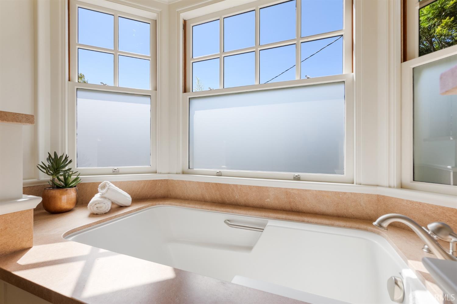 2728 Claremont Boulevard Berkeley, CA 94705 - Photo 34 of 55