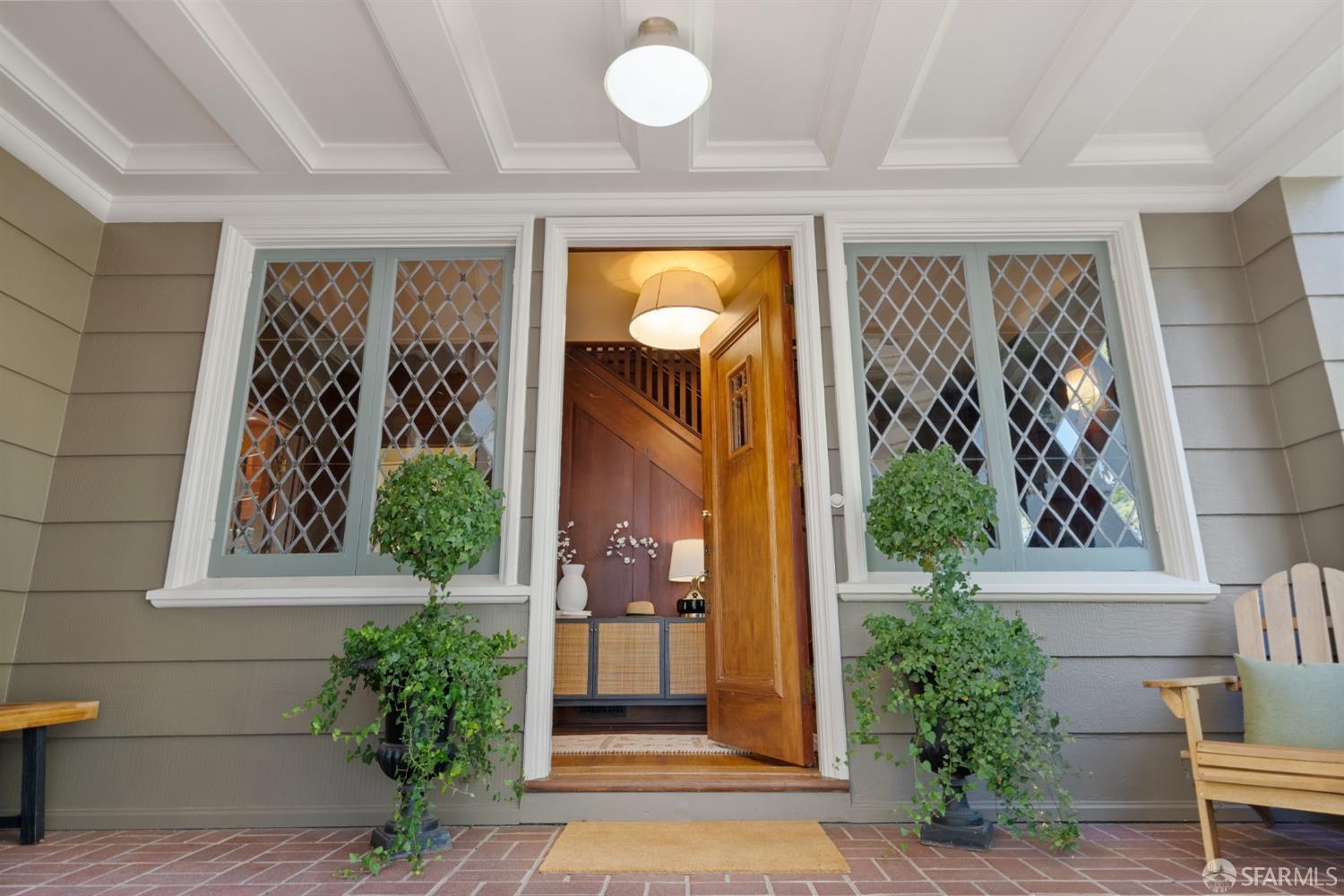 2728 Claremont Boulevard Berkeley, CA 94705 - Photo 4 of 55