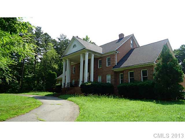 7325 Gilead Road Huntersville, NC 28078 - Photo 2 of 16 Gallery Image 2