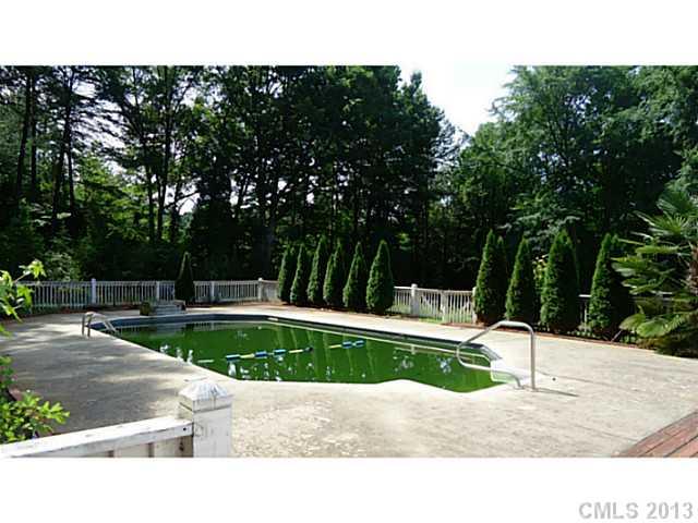 7325 Gilead Road Huntersville, NC 28078 - Photo 7 of 16 Gallery Image 7