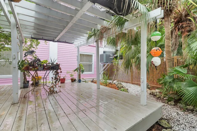 a view of outdoor space yard and patio
