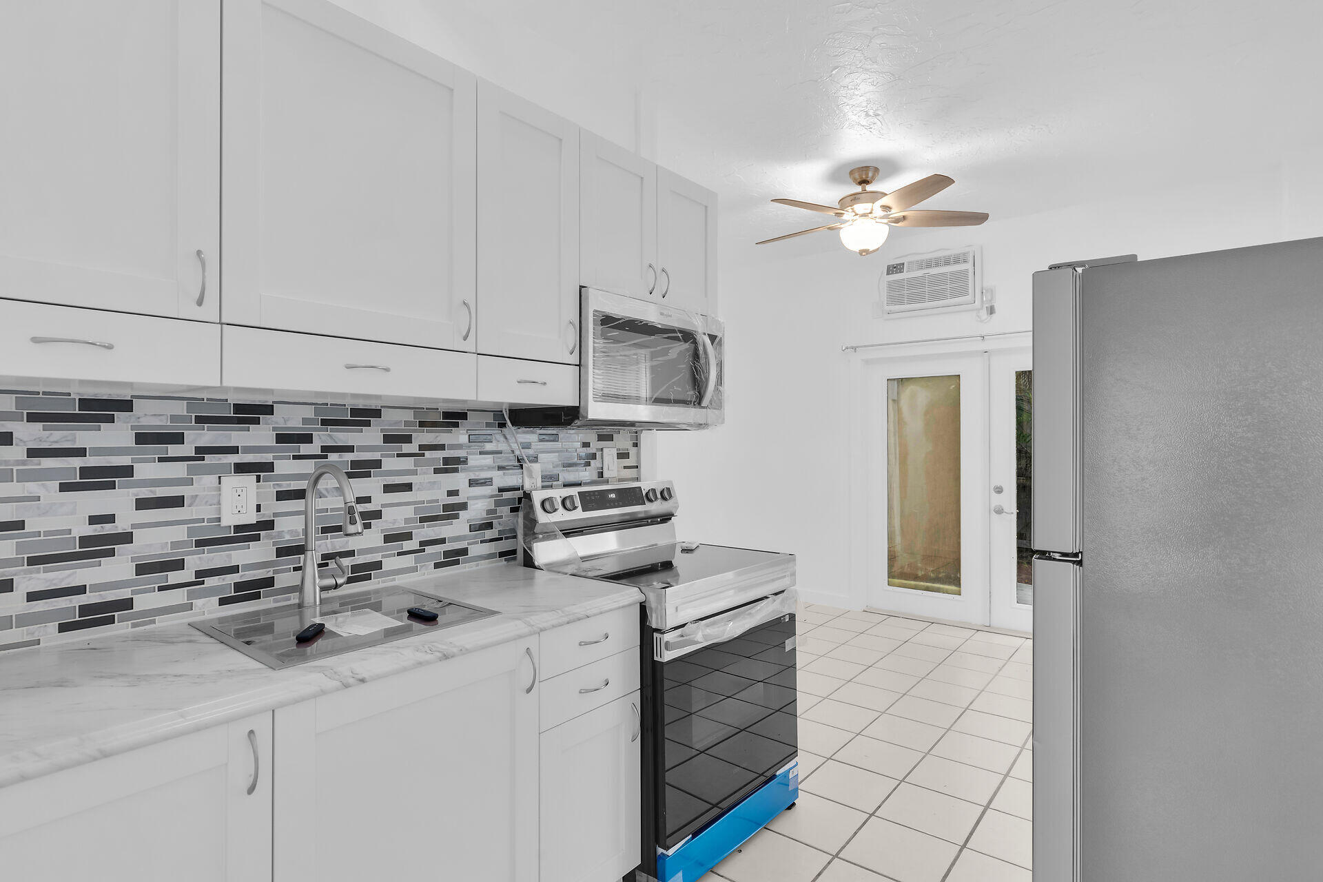 1301 Atlantic Drive Key West, FL 33040 - Photo 24 of 37 virtual-tour-359796-mls-high-res-image-4