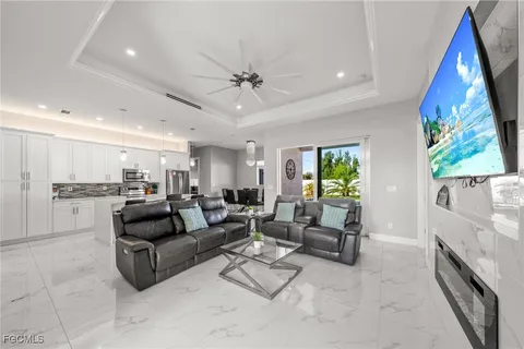 $499,000 | 325 Tropicana Parkway East, Cape Coral, FL 33909