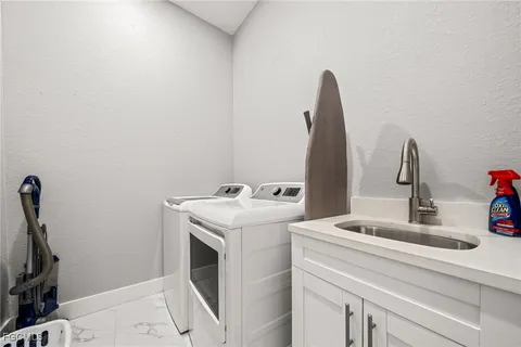 $499,000 | 325 Tropicana Parkway East, Cape Coral, FL 33909