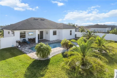 $499,000 | 325 Tropicana Parkway East, Cape Coral, FL 33909