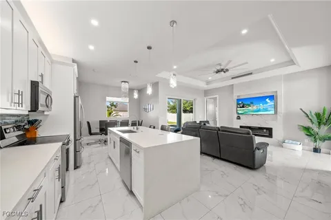 $499,000 | 325 Tropicana Parkway East, Cape Coral, FL 33909