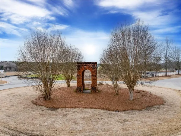 $404,593 | 148 Harmony Farms Orchard, Eatonton, GA 31024