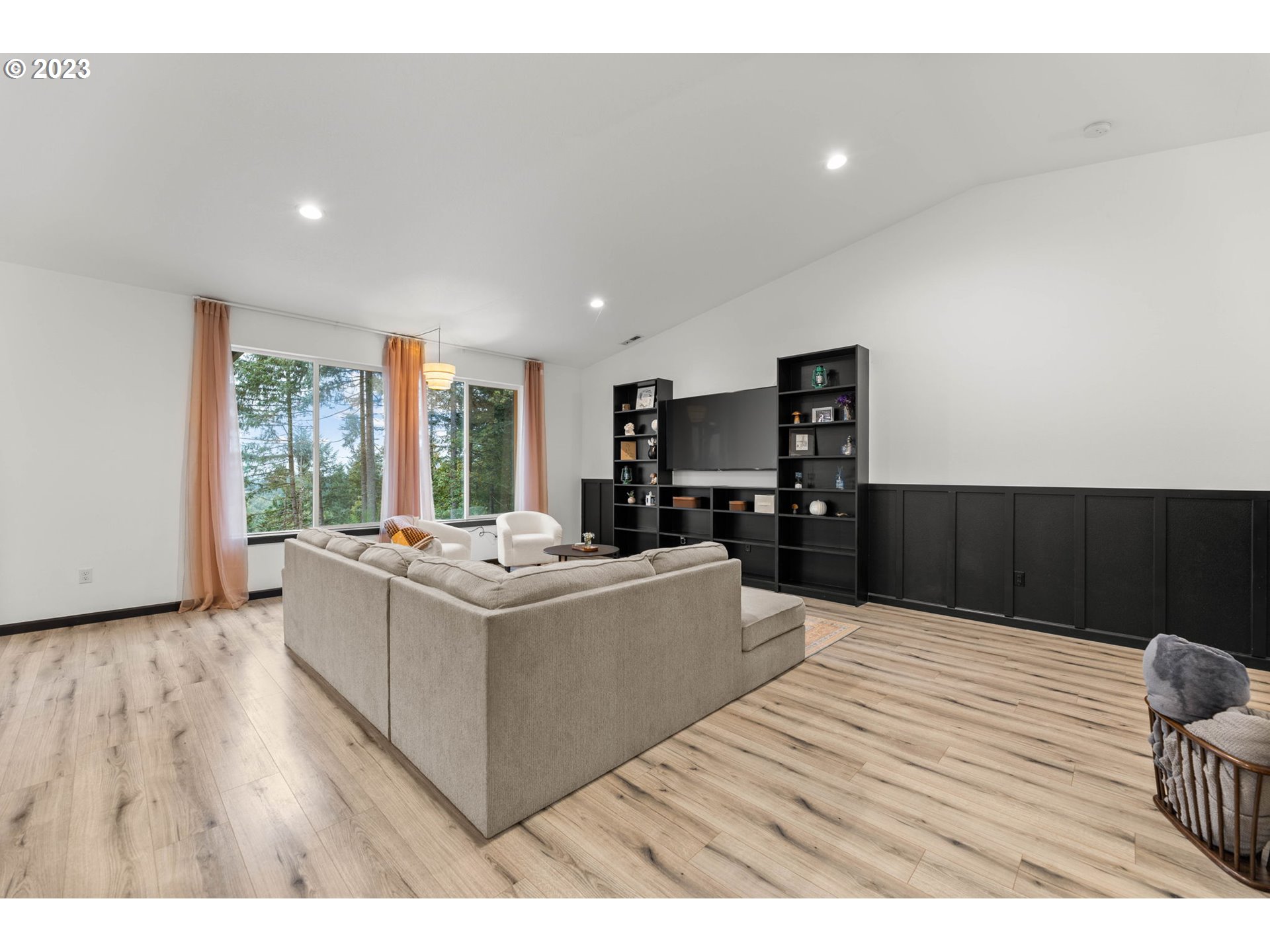 197 Idaho View Road Woodland, WA 98674 - Photo 14 of 48 Gallery Image 14