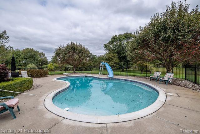 877 Jack Pine Drive Rochester, MI 48306 - Photo 61 of 72 Gallery Image 61