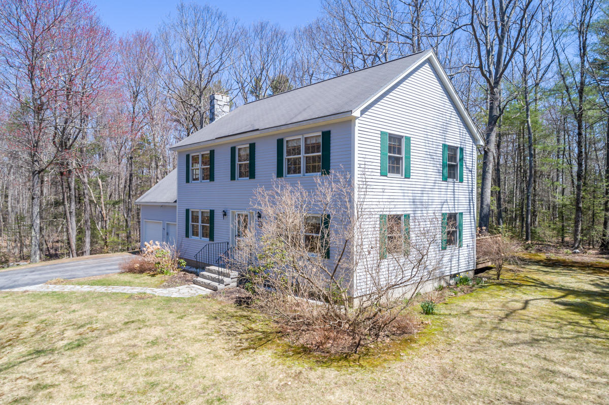 63 Windsor Post Road Freeport, ME 04032 - Photo 2 of 48 3-Exterior (3 of 6)
