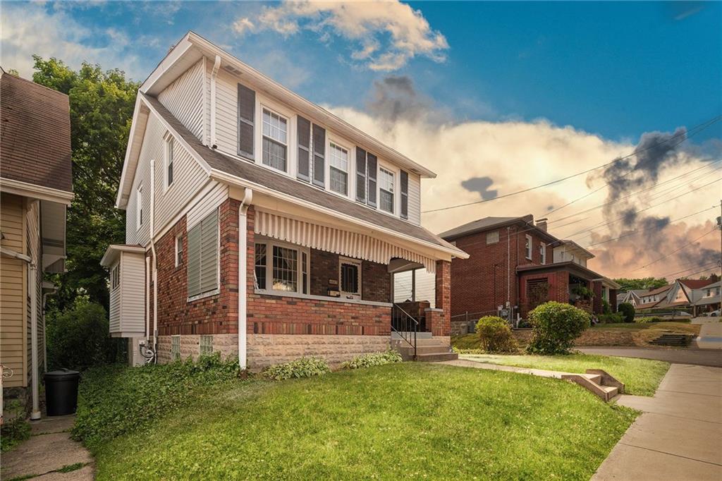 217 Ridgewood Avenue Pittsburgh, PA 15229 - Photo 3 of 20 Gallery Image 3