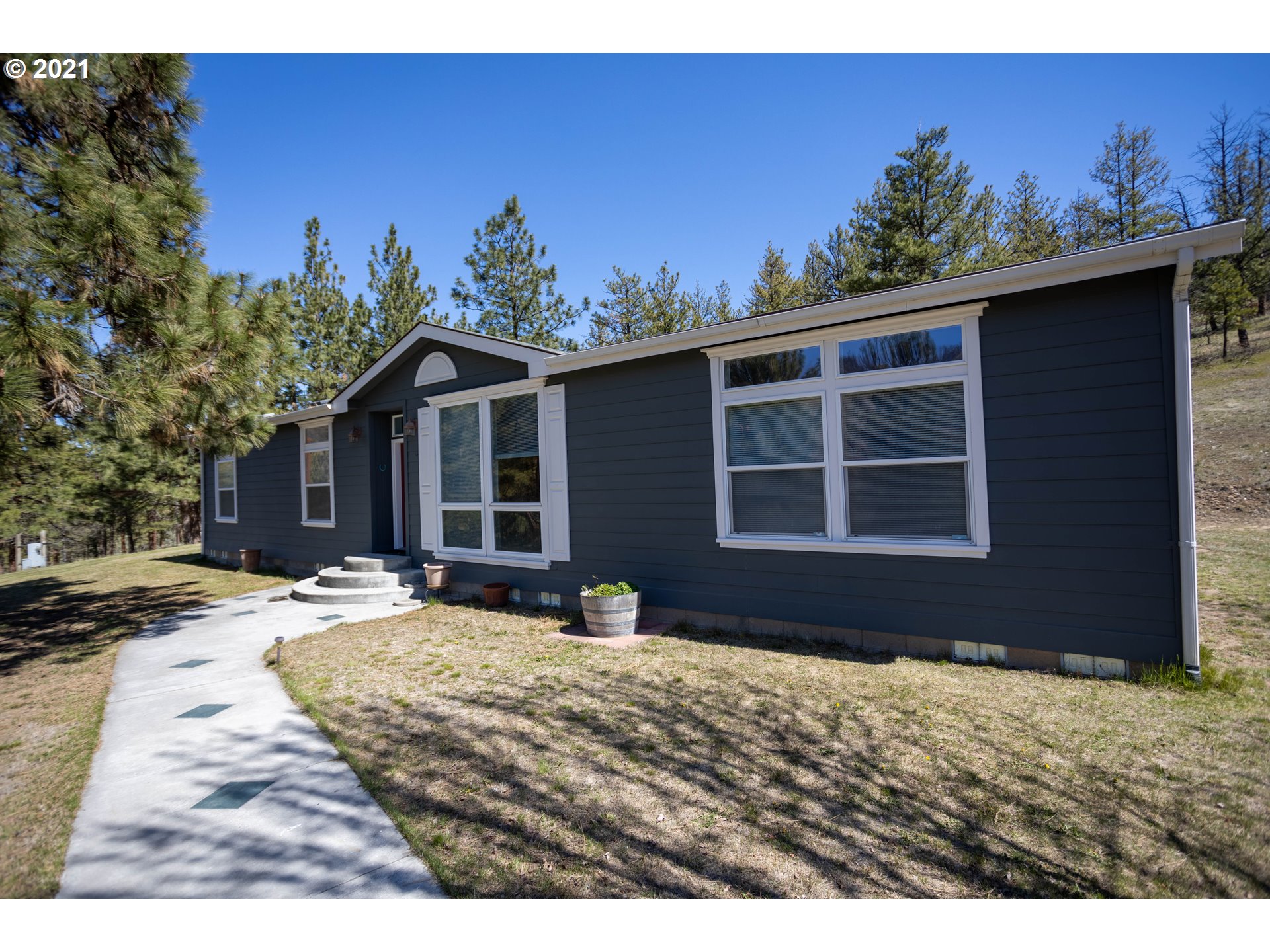 3480 Japanese Hollow Road The Dalles, OR 97058 - Photo 2 of 32 Gallery Image 2