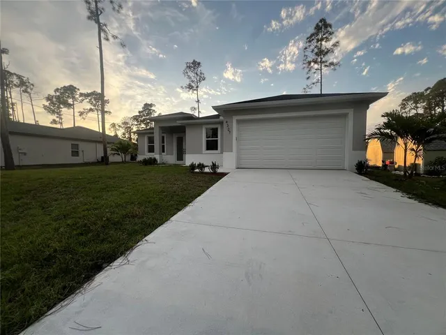 $2,400 | 4327 Kinlock Street, North Port, FL 34286