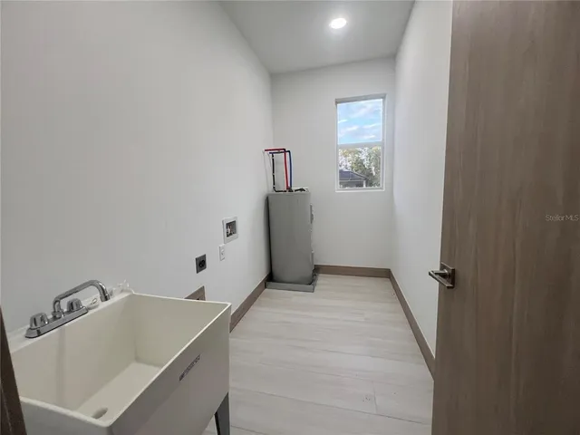 $2,400 | 4327 Kinlock Street, North Port, FL 34286