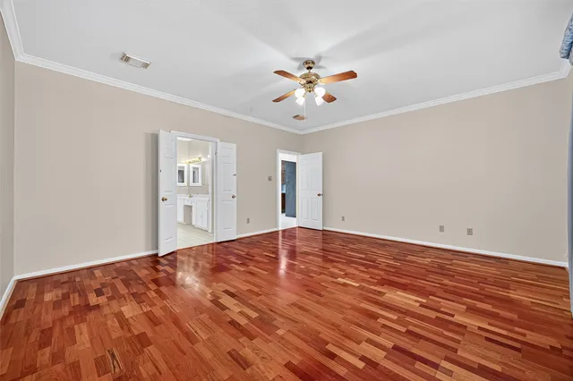 $578,500 | 1618 Nails Creek Drive, Sugar Land, TX 77478