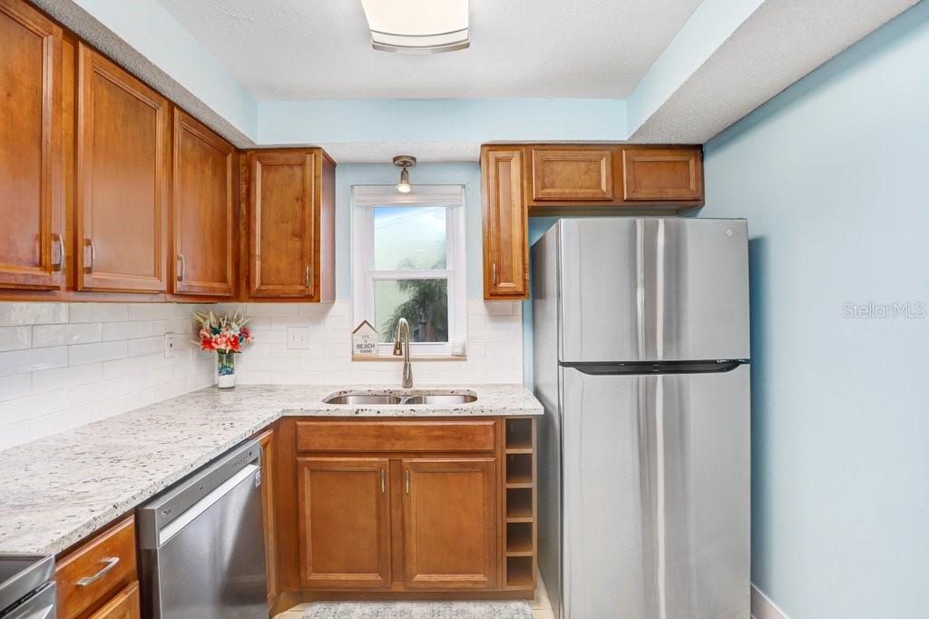 314 Windrush Boulevard, Unit 12 Indian Rocks Beach, FL 33785 - Photo 12 of 39