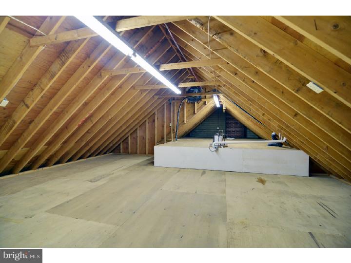 916 South Providence Road Wallingford, PA 19086 - Photo 17 of 18
