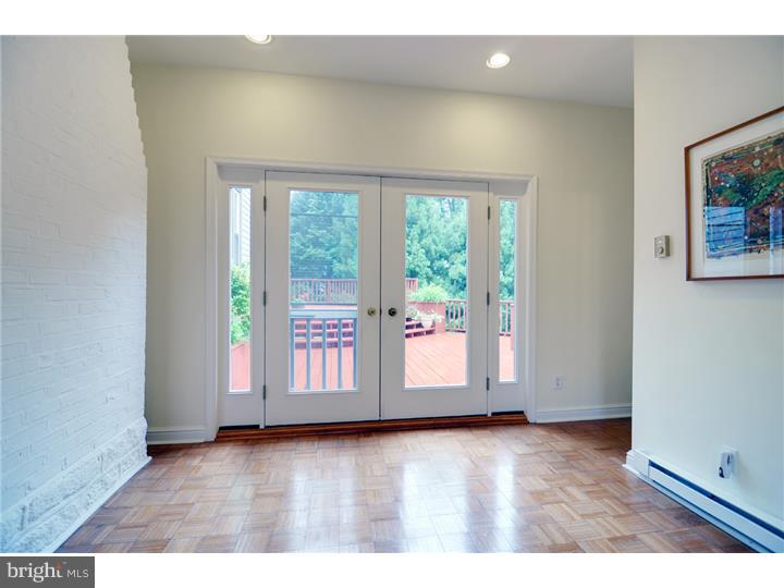 916 South Providence Road Wallingford, PA 19086 - Photo 3 of 18 Foyer