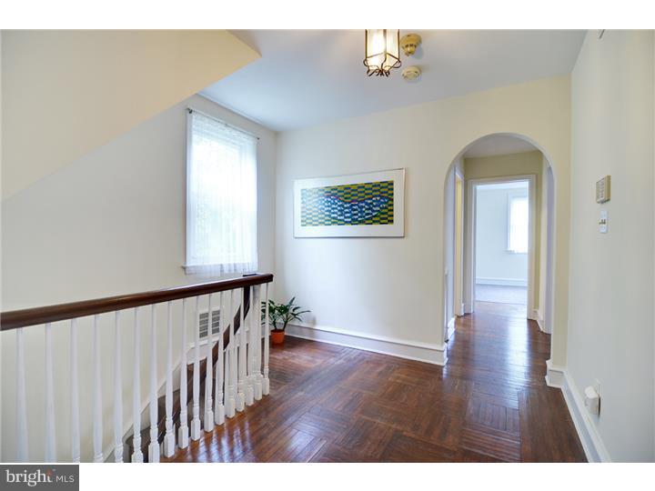 916 South Providence Road Wallingford, PA 19086 - Photo 10 of 18 Hallway