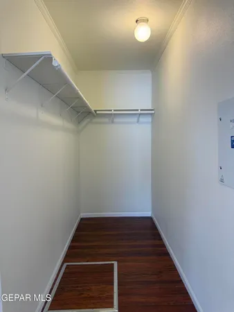 a view of entryway