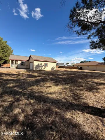 $335,000 | 300 East Stockton Avenue, Alpine, TX 79830