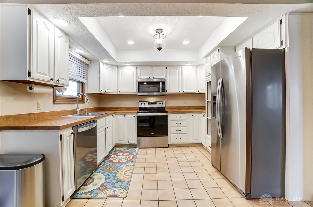 925 Deer Run Road Dayton, OH 45459 - Photo 18 of 53 Gallery Image 18