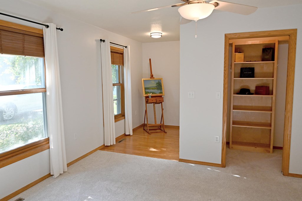 2232 Mill Road, Unit B5 Sister Bay, WI 54234 - Photo 8 of 19