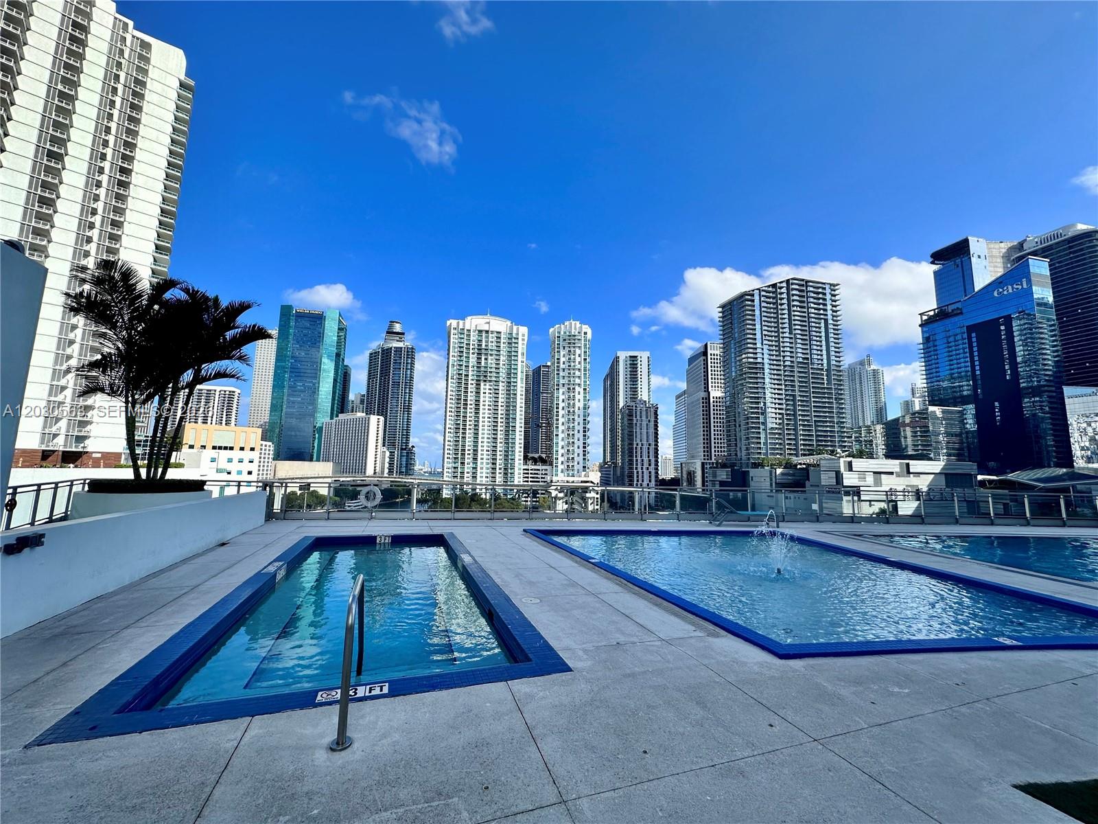 92 Southwest 3rd Street, Unit 4111 Miami, FL 33130 - Photo 44 of 50