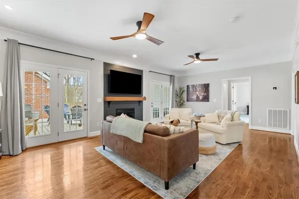 $649,900 | 101 Southbend Drive, Carrollton, GA 30116