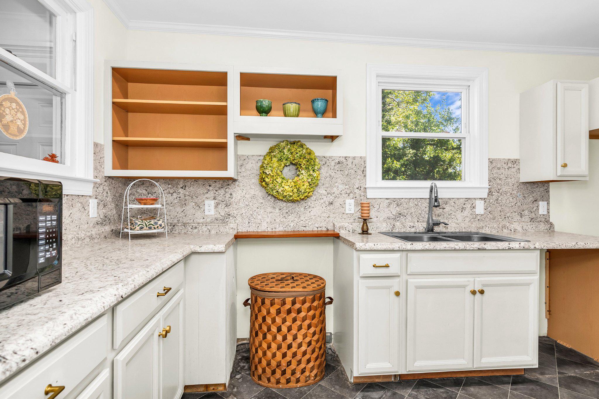 709 Church Street Cambridge, MD 21613 - Photo 16 of 36 Pantry/second kitchen from walk through.