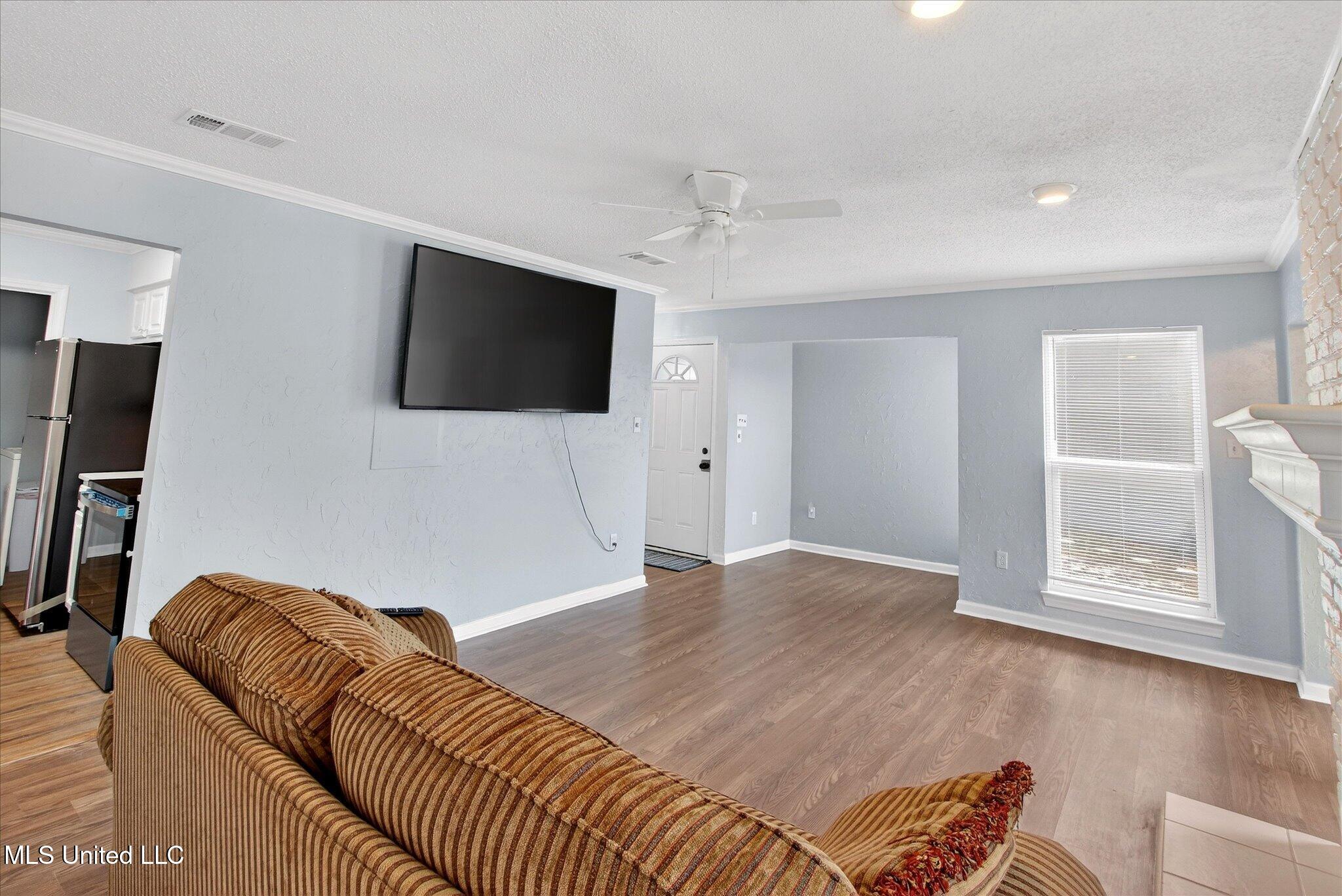 223 Highpoint Drive Diamondhead, MS 39525 - Photo 16 of 27 11-011