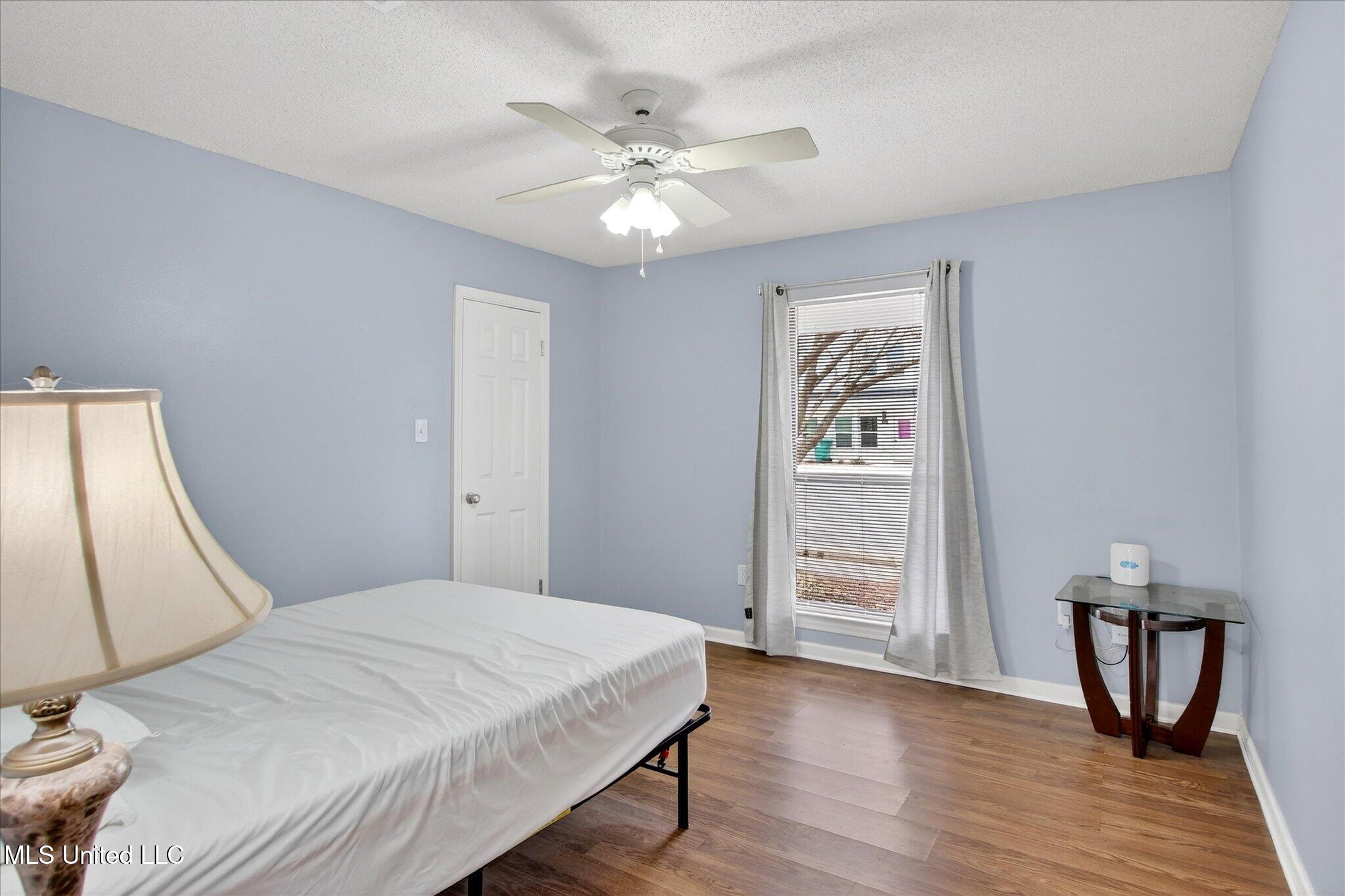 223 Highpoint Drive Diamondhead, MS 39525 - Photo 8 of 25 23-024