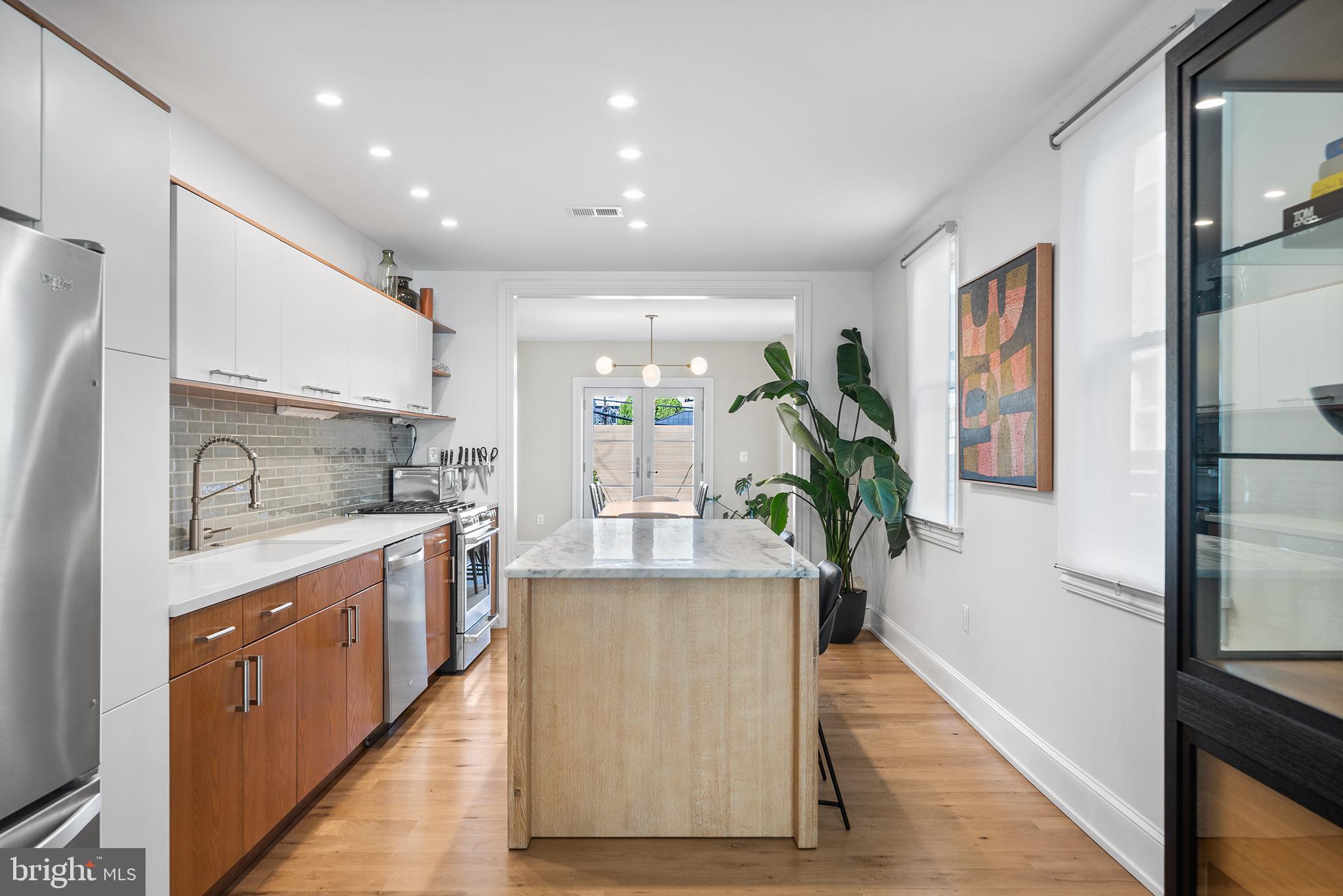 1509 Reed Street Philadelphia, PA 19146 - Photo 12 of 34